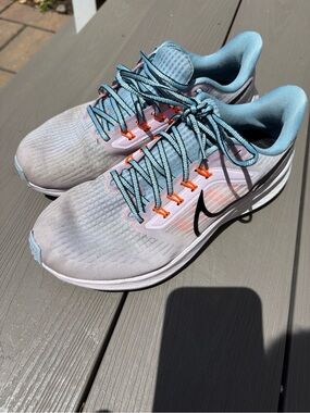Nike Air Zoom Pegasus Running Shoes Women’s 8 Purple Blue Athletic Sneakers
